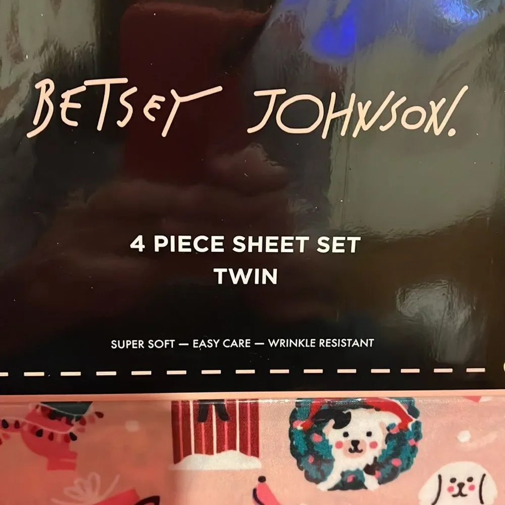 NIP Betsey Johnson Holiday Dogs microfiber sheet set